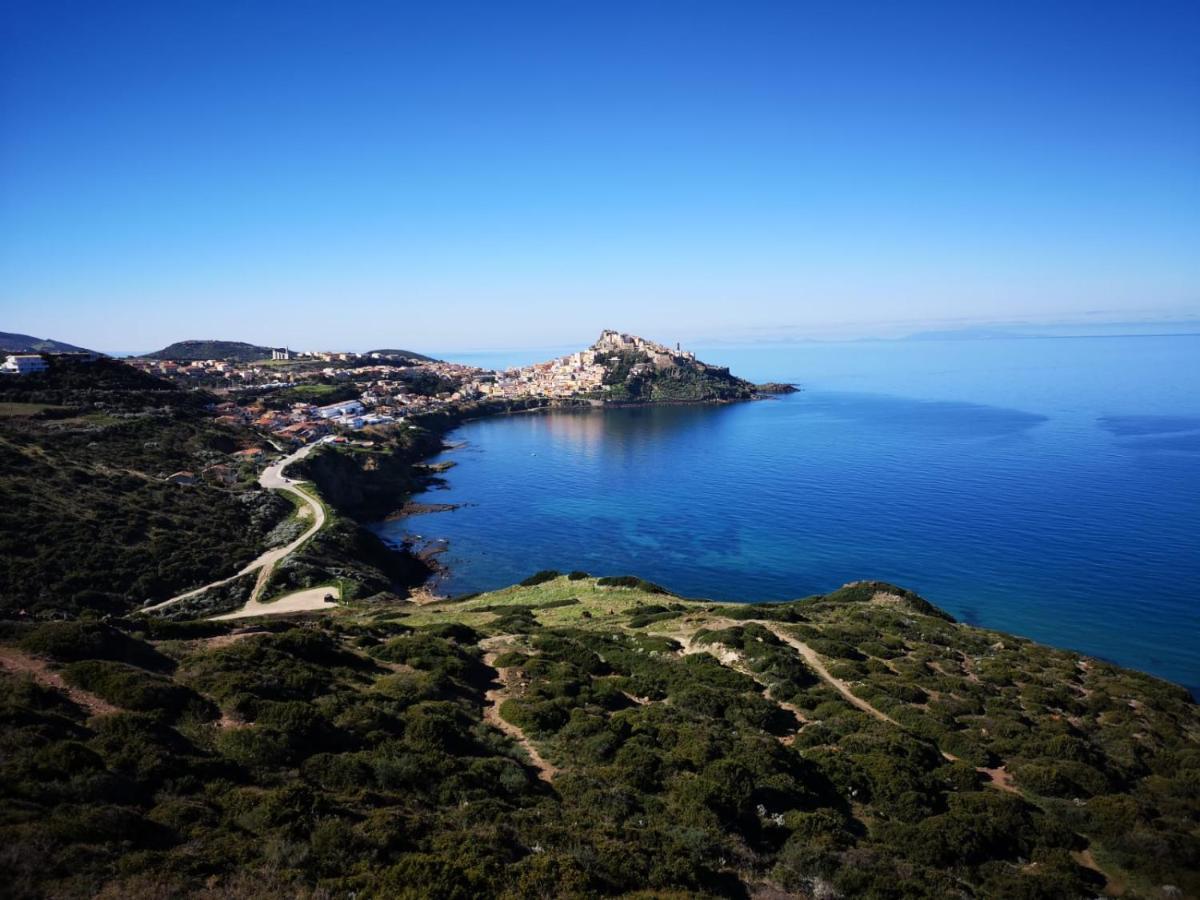 La Tartaruga Spiaggiata - Bilocale Centrale A Pochi Metri Dalla Spiaggia Castelsardo Zewnętrze zdjęcie